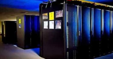 Supercomputer